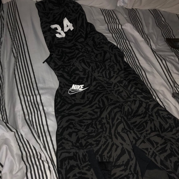 Limited edition Nike zip up hoodie